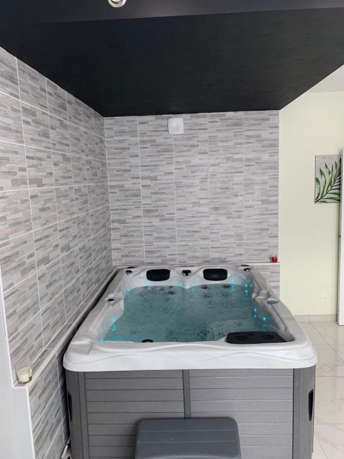 Appartement Spa Gingko, N1 Valenciennes, Wifi, Netflix Aulnoy-lez-Valenciennes Екстер'єр фото